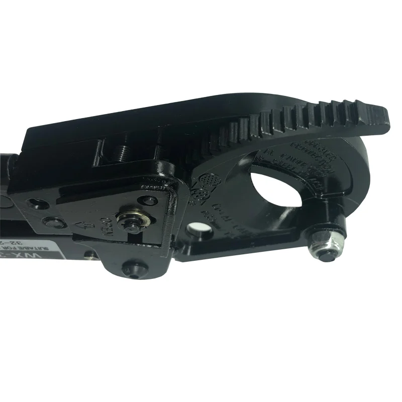 Labor-saving scissor ratchet cable Wire cutting shearing tool, suitable for insulated copper/aluminium cables below 240mm LK-250
Labor-saving scissor ratchet cable Wire cutting shearing tool, suitable for insulated copper/aluminium cables below 240mm LK-250