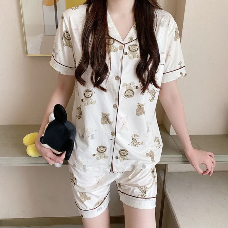 New Summer Ladies Silk Flower print Pajamas Suit Button Casual Wear Suit M-XL for female
New Summer Ladies Silk Flower print Pajamas Suit Button Casual Wear Suit M-XL for female