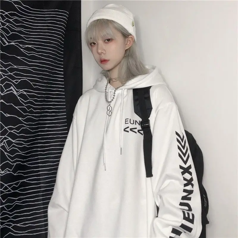 Autumn and winter Korean loose hooded pullover plus velvet thick white Harajuku bf cartoon women's top
Autumn and winter Korean loose hooded pullover plus velvet thick white Harajuku bf cartoon women's top