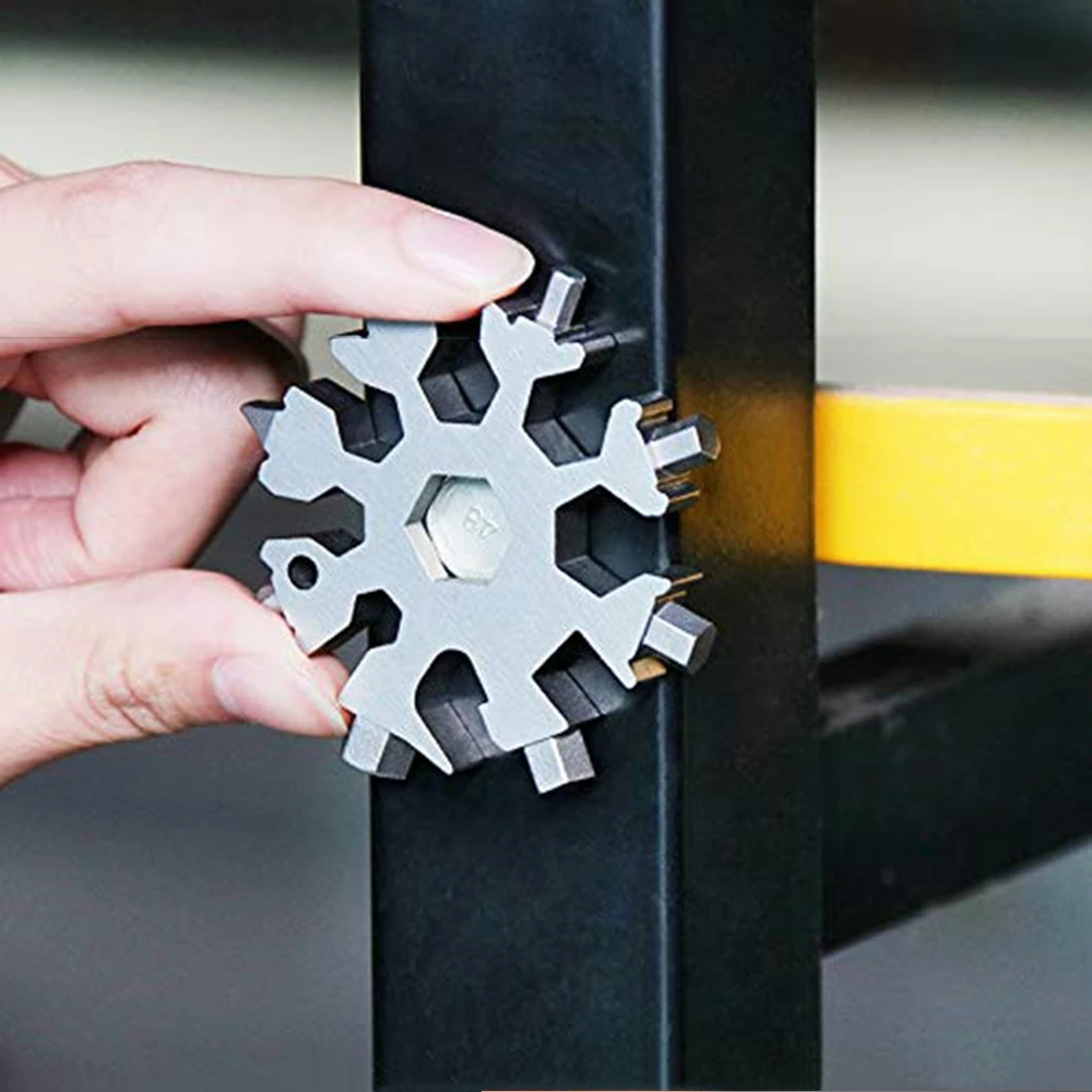 18 In 1 Snowflake Snow Wrench Tools Spanner Hex Wrench Multifunction Camping Outdoor Survive Tools Bottle Opener Screwdriver
18 In 1 Snowflake Snow Wrench Tools Spanner Hex Wrench Multifunction Camping Outdoor Survive Tools Bottle Opener Screwdriver