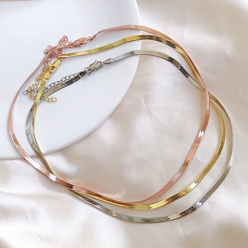 S925 Sterling Silver Golden Flat Snake Clavicle Chain Necklace For Women Wedding Party Solid Silver Hip Hop Simple Fine Jewelry
S925 Sterling Silver Golden Flat Snake Clavicle Chain Necklace For Women Wedding Party Solid Silver Hip Hop Simple Fine Jewelry