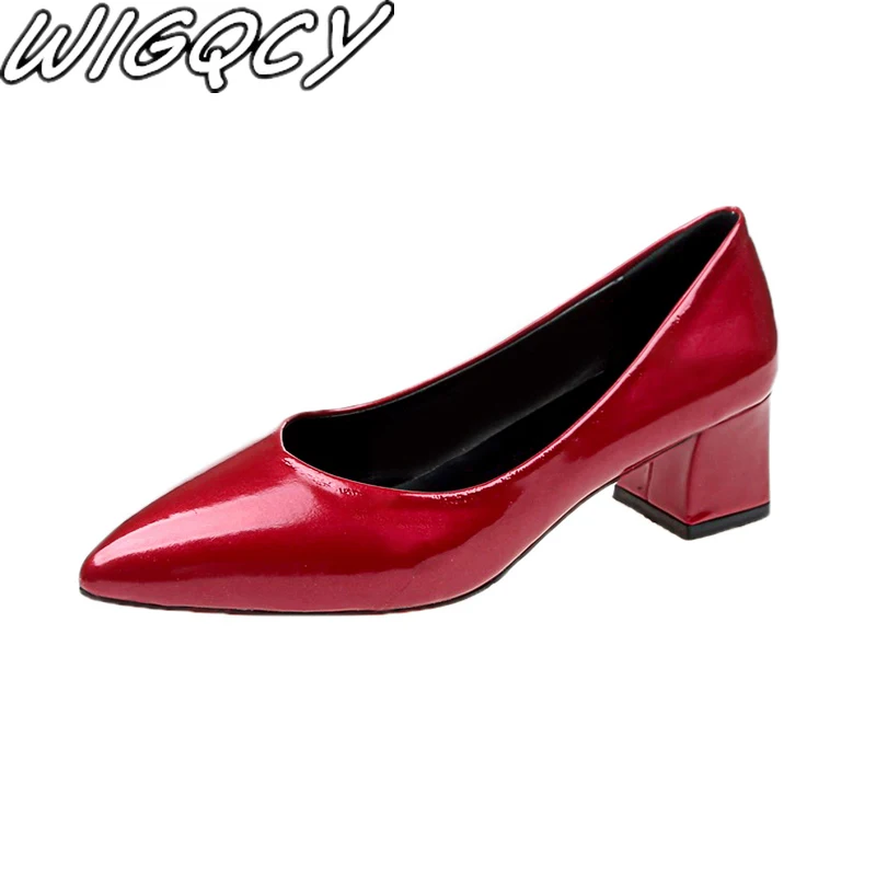 Women shoes high heel new patent leather ladies wedding shoes pointed toe slip-on square heel sexy high heels Zapatillas Mujer
Women shoes high heel new patent leather ladies wedding shoes pointed toe slip-on square heel sexy high heels Zapatillas Mujer