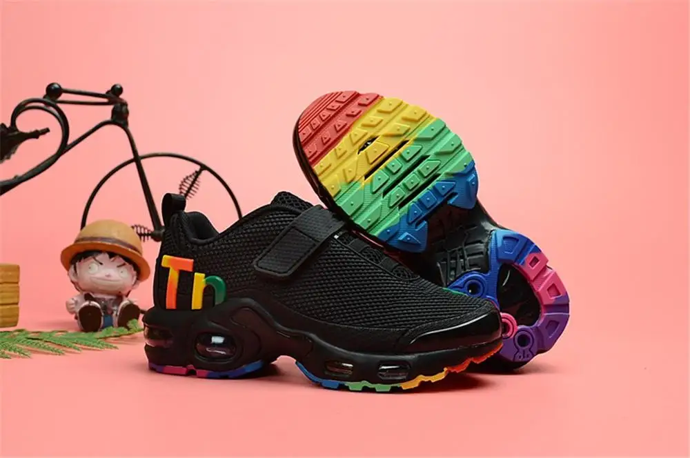 2020 frete grtis qualidade superior crianas tn respirvel plus rainbow malha tnis de corrida crianas esporte
2020 frete grtis qualidade superior crianas tn respirvel plus rainbow malha tnis de corrida crianas esporte