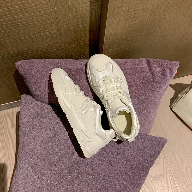 2020 Summer New Platform Breathable Sports Footwear All-match Lace-up White Shoes Women's Shoes
2020 Summer New Platform Breathable Sports Footwear All-match Lace-up White Shoes Women's Shoes