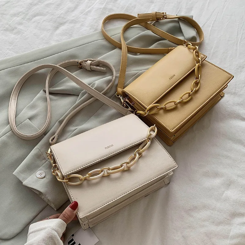 High sense of net celebrity new small bag female 2020 new simple western style shoulder bag messenger bag tide
High sense of net celebrity new small bag female 2020 new simple western style shoulder bag messenger bag tide