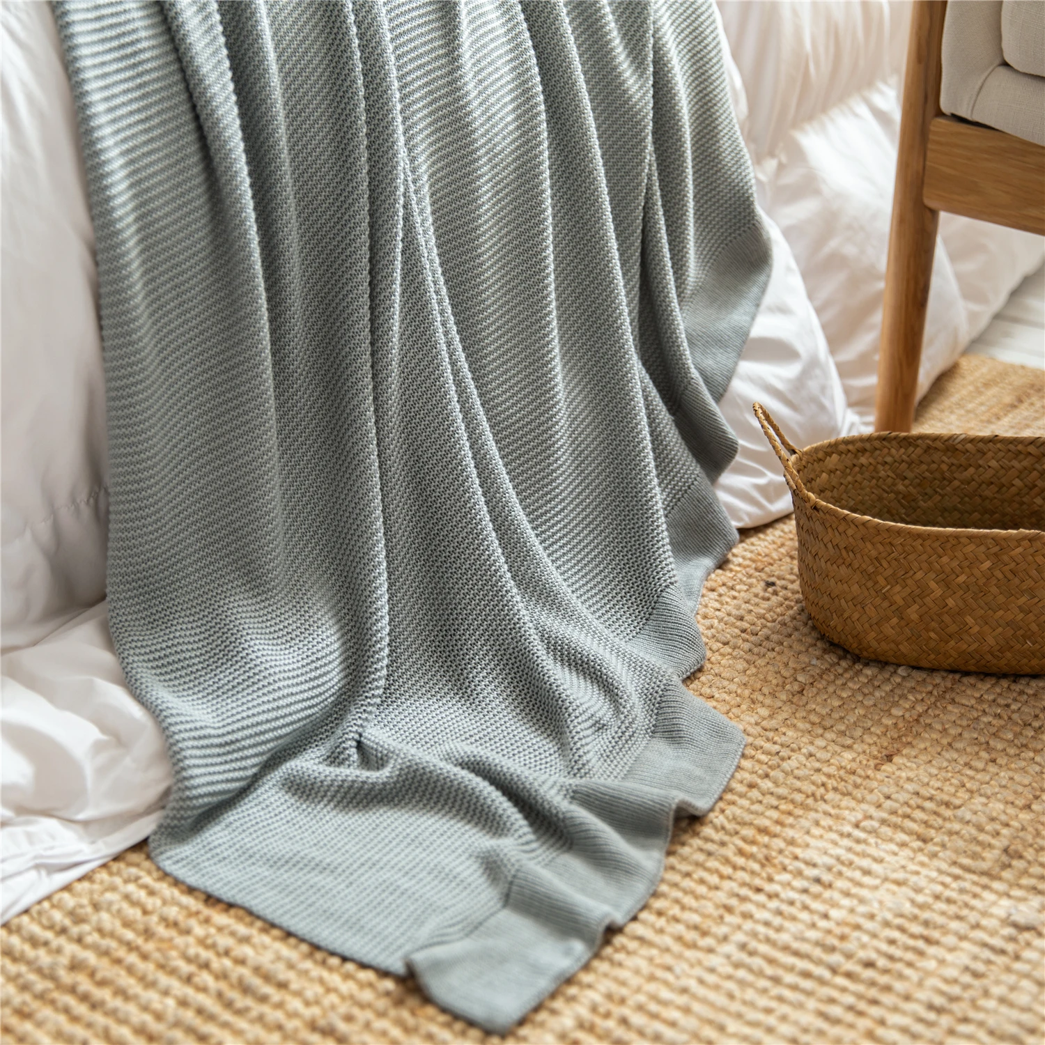 Nordic Style Knitted Blanket Simple Fashion Spring Summer Nap Throw Home Decor Bedside Bedsread Air Conditional Blankets
Nordic Style Knitted Blanket Simple Fashion Spring Summer Nap Throw Home Decor Bedside Bedsread Air Conditional Blankets