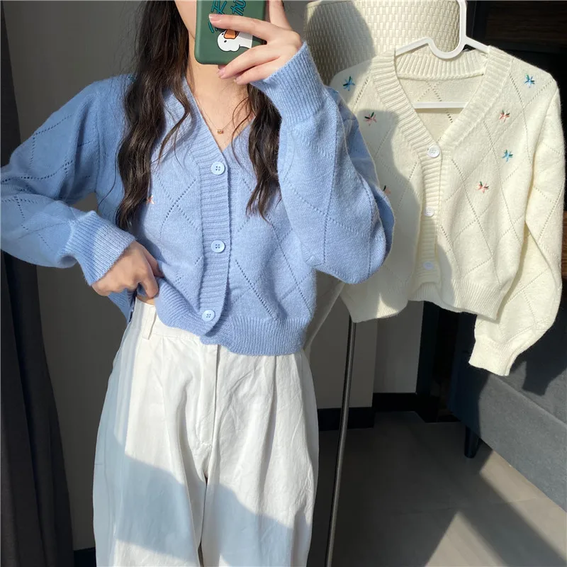 Short Sweater Coat Women's Spring and Autumn Thin Knit Sweater Cardigan New Pure Desire Gentle Long-sleeved Top
Short Sweater Coat Women's Spring and Autumn Thin Knit Sweater Cardigan New Pure Desire Gentle Long-sleeved Top
