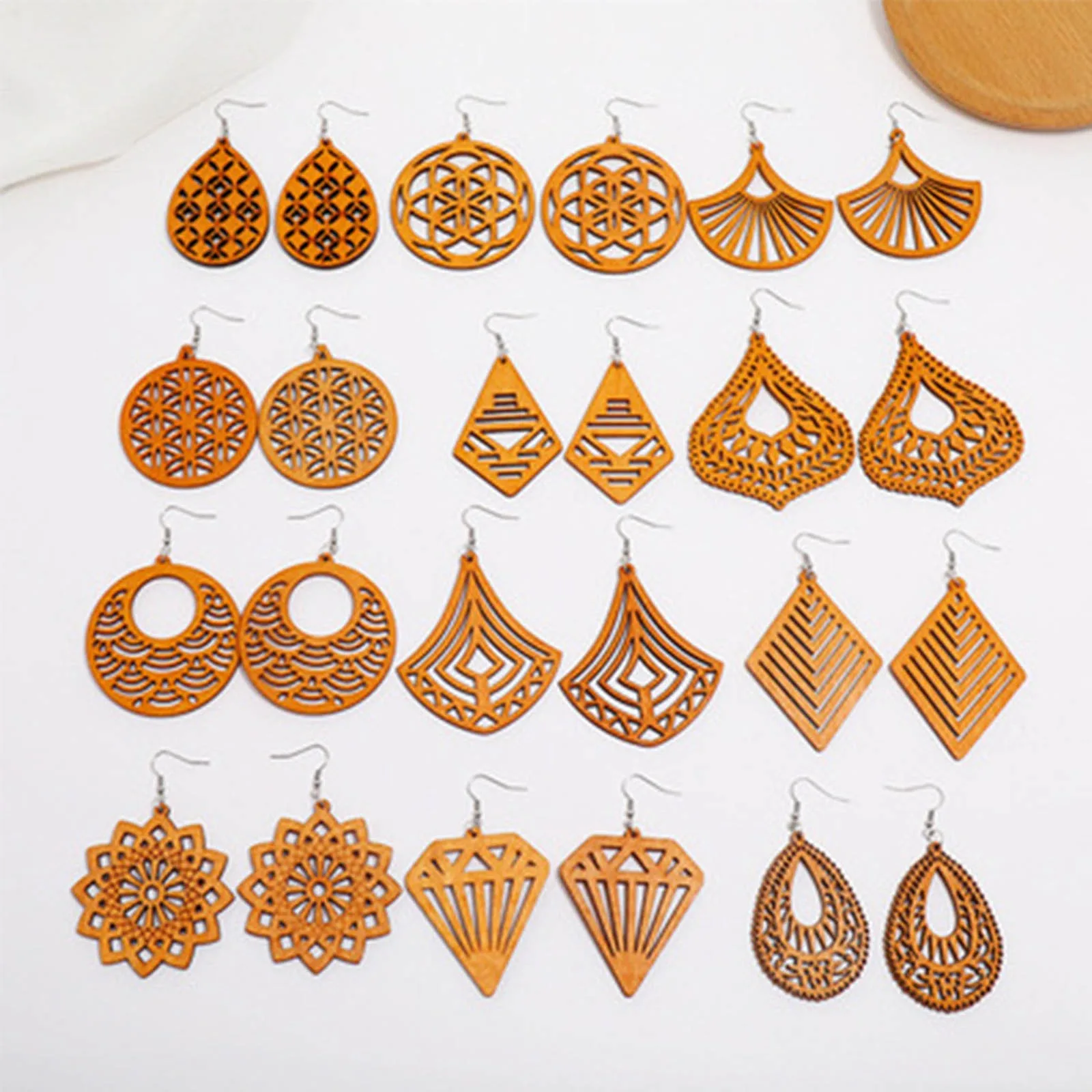 Bohemian Style Wood Drop Earrings Coffee Geometric Tree Flower Hollow Dangle Earrings For Women Party Club Jewelry Gifts,1Pair
Bohemian Style Wood Drop Earrings Coffee Geometric Tree Flower Hollow Dangle Earrings For Women Party Club Jewelry Gifts,1Pair