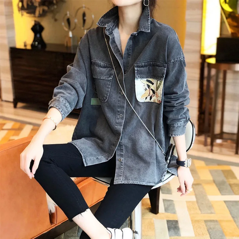 Джинсовая рубашка с воротником-стойкой, Женский Свободный Топ в винтажном стиле, джинсовая куртка в Корейском стиле для осени, 2021
Джинсовая рубашка с воротником-стойкой, Женский Свободный Топ в винтажном стиле, джинсовая куртка в Корейском стиле для осени, 2021