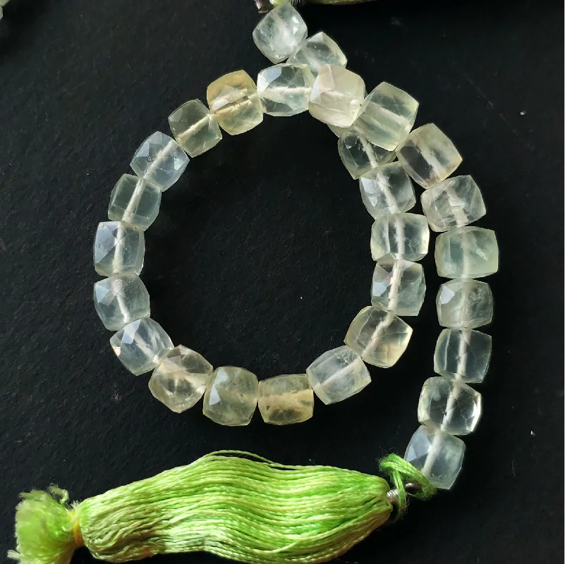 loose beads green prehnite faceted 5-6mm square faceted 20cm for DIY jewelry making FPPJ wholesale beads nature gem stone
loose beads green prehnite faceted 5-6mm square faceted 20cm for DIY jewelry making FPPJ wholesale beads nature gem stone