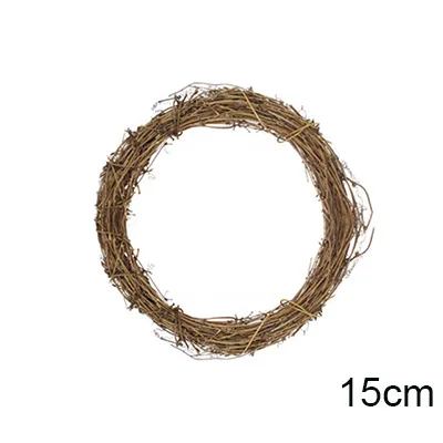 Венок из ротанга в форме полумесяца
Венок из ротанга в форме полумесяца