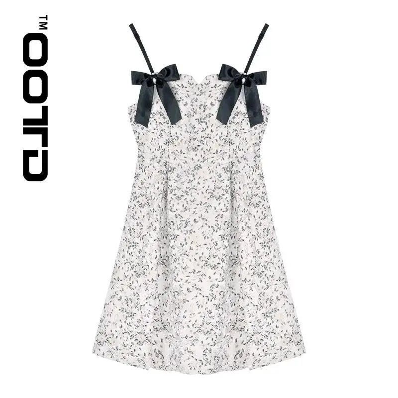 OOTD French Bowknot Court Wind Restoring Ancient Ways Short Skirt Girl Summer 2021 The New Female Waist Show Thin Straps Dress
OOTD French Bowknot Court Wind Restoring Ancient Ways Short Skirt Girl Summer 2021 The New Female Waist Show Thin Straps Dress