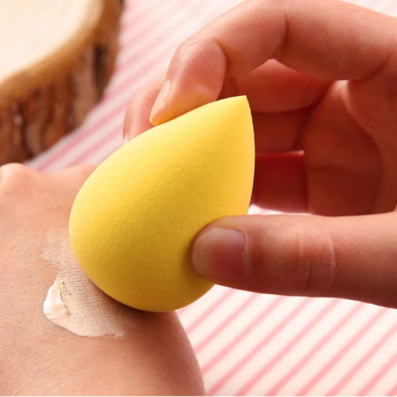 NEW 1PCS Makeup Sponge Set Blender Beauty Cosmetic Tool Beauty Sponge for Liquid Foundation, Cream and Powder face blender
NEW 1PCS Makeup Sponge Set Blender Beauty Cosmetic Tool Beauty Sponge for Liquid Foundation, Cream and Powder face blender