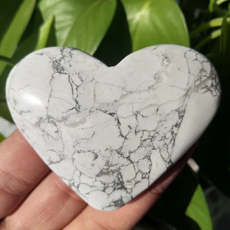 Howlite Stone Craft Heart White and Black Texture Feng Shui Modern Home Decoration Wicca Accessories
Howlite Stone Craft Heart White and Black Texture Feng Shui Modern Home Decoration Wicca Accessories