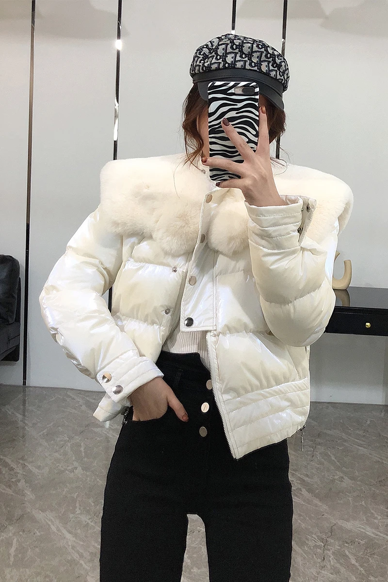 Fashion Shiny Surface Big Fur Collar Cotton Clothing Cotton Coat 2020 nian New Girls Sweet Autumn Winter Coat mian bao fu
Fashion Shiny Surface Big Fur Collar Cotton Clothing Cotton Coat 2020 nian New Girls Sweet Autumn Winter Coat mian bao fu