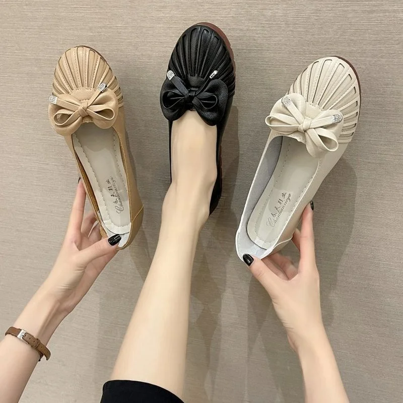 2021 New Arrival Fashion Genuine Leather Women Shoes Soft Sole Bow Comfort Flats Summer Loafers White Ethnic Style Mom's Shoes
2021 New Arrival Fashion Genuine Leather Women Shoes Soft Sole Bow Comfort Flats Summer Loafers White Ethnic Style Mom's Shoes