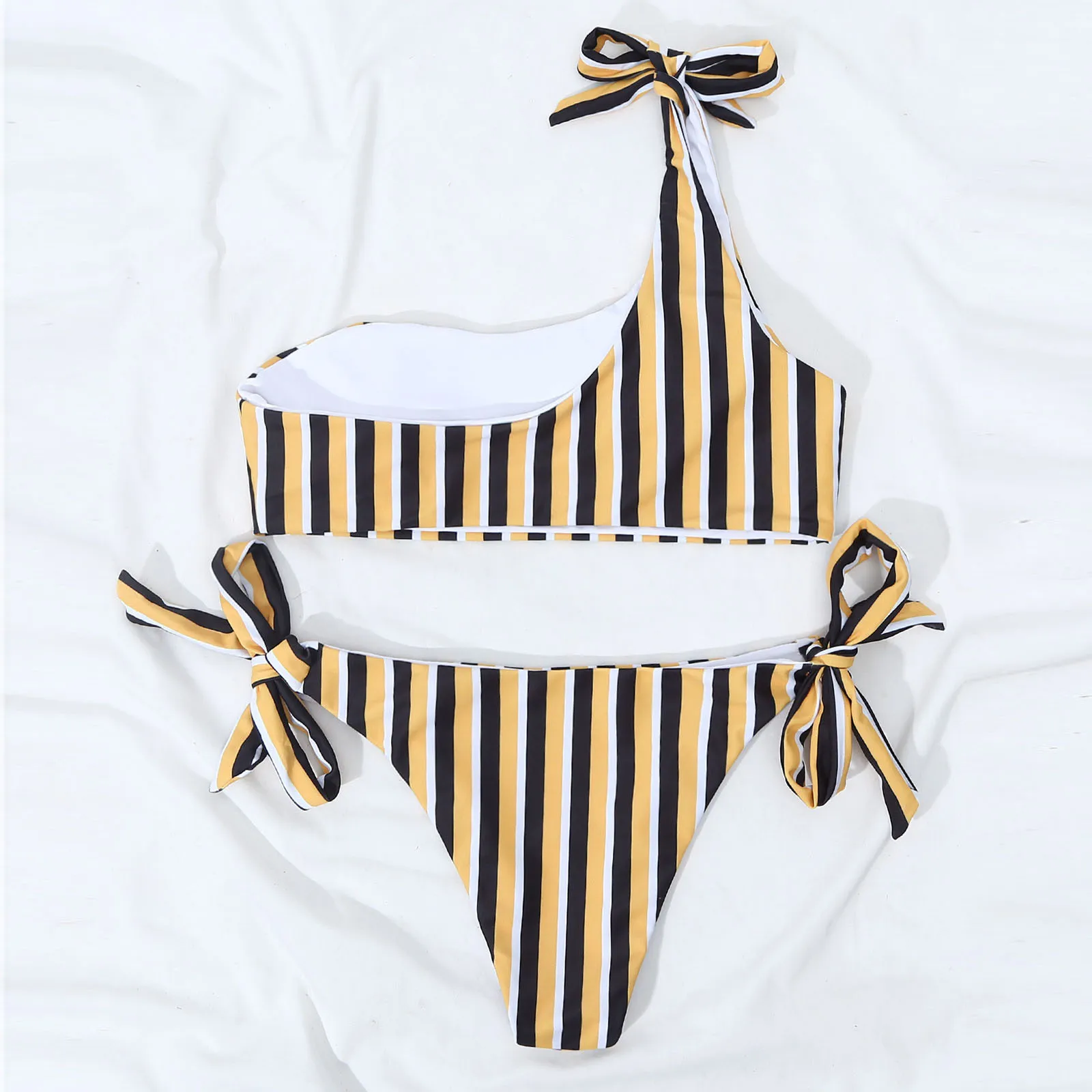 Push-Up Padded Bathing suit 2021 One shoulder Swimwear Women Sexy Two-Piece Bikini Stripe Printing Swimsuit Bandage Beachwear
Push-Up Padded Bathing suit 2021 One shoulder Swimwear Women Sexy Two-Piece Bikini Stripe Printing Swimsuit Bandage Beachwear
