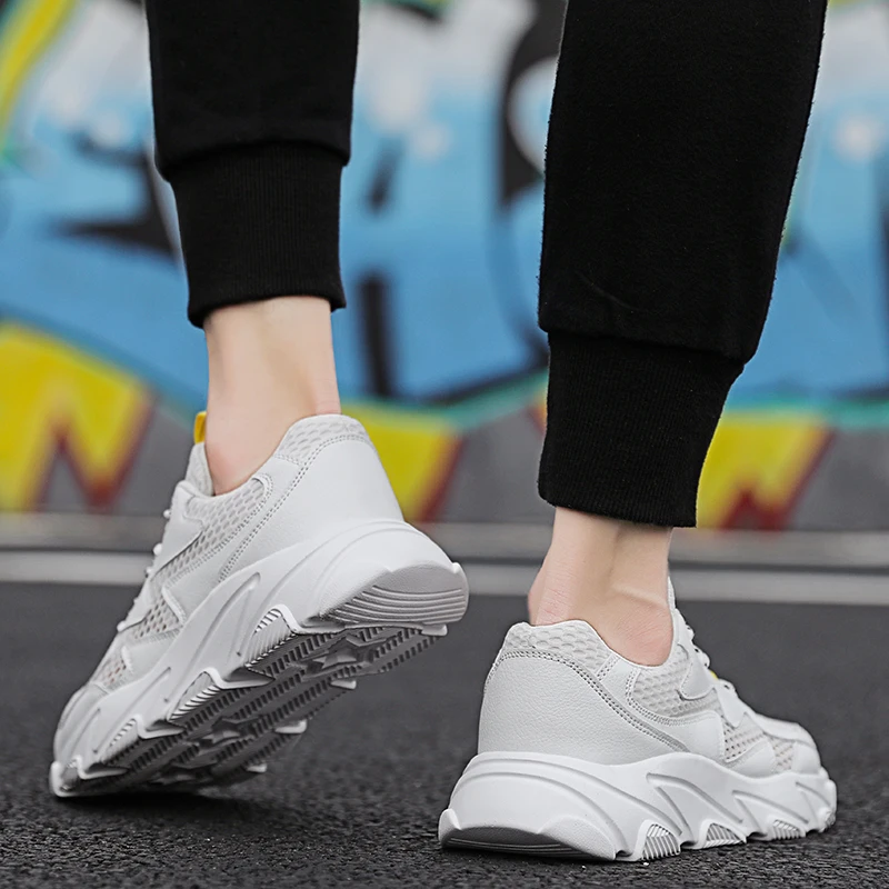 2020 Men Shoes Sneakers Breathable Lightweight Men Casual Shoes High Quality Comfortable Lace-up Men Mesh Shoes Fashion 39-44
2020 Men Shoes Sneakers Breathable Lightweight Men Casual Shoes High Quality Comfortable Lace-up Men Mesh Shoes Fashion 39-44