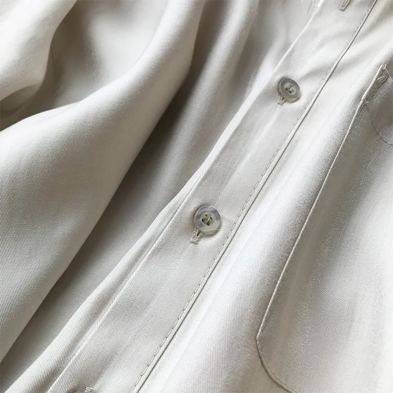 Soft Satin Blouses Women Shirts Chic 2020 Feminine Blouse Top Long Sleeve Casual Solid Turn-down Collar OL Loose Shirt Chemisons
Soft Satin Blouses Women Shirts Chic 2020 Feminine Blouse Top Long Sleeve Casual Solid Turn-down Collar OL Loose Shirt Chemisons