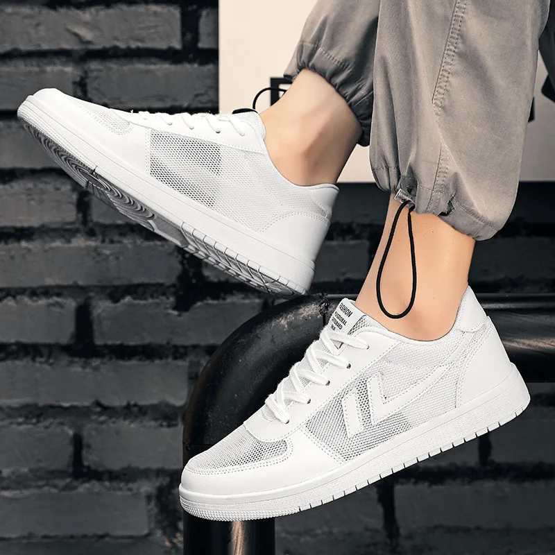 Summer Fashion Casual Shoes New Running Comfortable Men's Sports Shoes Men's Breathable Sneakers Korean Lightweight Casual Shoes
Summer Fashion Casual Shoes New Running Comfortable Men's Sports Shoes Men's Breathable Sneakers Korean Lightweight Casual Shoes
