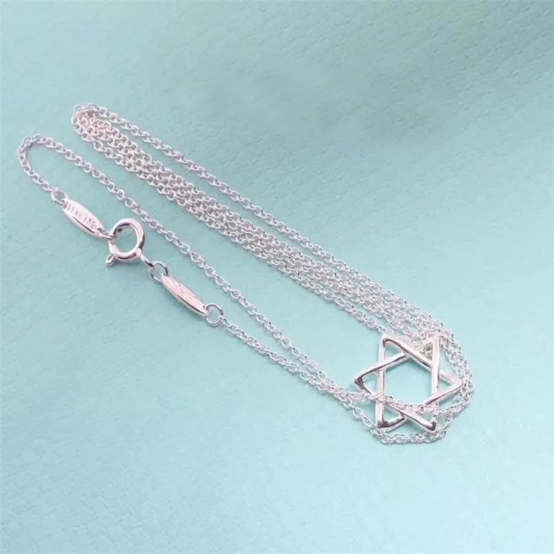 100% S925 Sterling Silver Six-Pointed Star Necklace Popular Female Clavicle Chain Jewelry For Girlfriend For Christmas
100% S925 Sterling Silver Six-Pointed Star Necklace Popular Female Clavicle Chain Jewelry For Girlfriend For Christmas