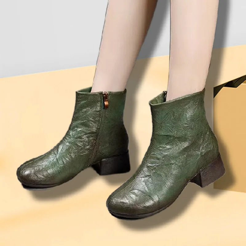 Женские ботинки ручной работы, однотонные короткие сапоги из искусственной кожи, с боковой молнией, на толстом низком каблуке 
Женские ботинки ручной работы, однотонные короткие сапоги из искусственной кожи, с боковой молнией, на толстом низком каблуке