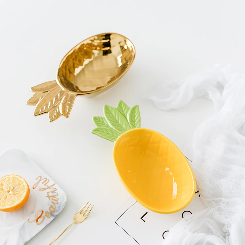 Nordic Pineapple Decor Ceramic Serving Bowl for Salad Gold Tableware Unique Housewarming Wedding Gifts Fruit Salad Cake Bowls
Nordic Pineapple Decor Ceramic Serving Bowl for Salad Gold Tableware Unique Housewarming Wedding Gifts Fruit Salad Cake Bowls