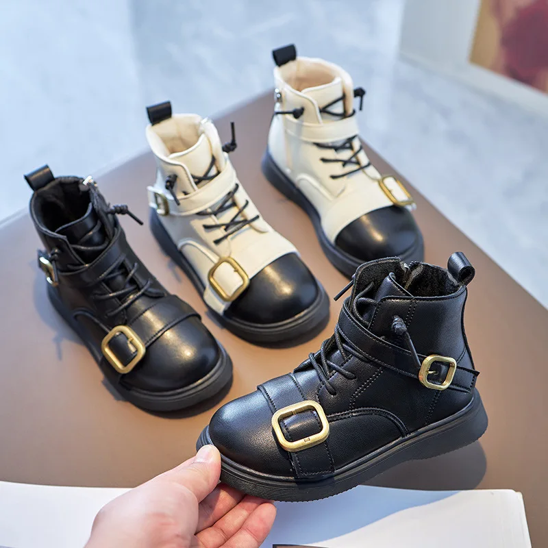 2021 зимние Ботинки Martin для девочек, классические черные меховые ботинки, модные ботинки на платформе для девочек с пряжкой, детские короткие ...
2021 зимние Ботинки Martin для девочек, классические черные меховые ботинки, модные ботинки на платформе для девочек с пряжкой, детские короткие ...