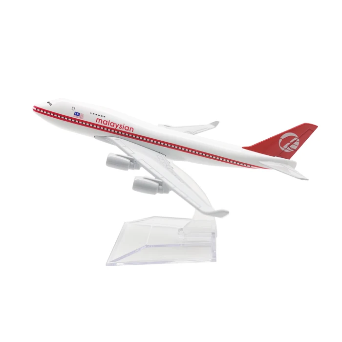 1/400 Scale Alloy Aircraft Red Boeing 747 Malaysia Airlines 16cm Alloy Plane B747 Model Toys Children Kids Gift for Collection
1/400 Scale Alloy Aircraft Red Boeing 747 Malaysia Airlines 16cm Alloy Plane B747 Model Toys Children Kids Gift for Collection