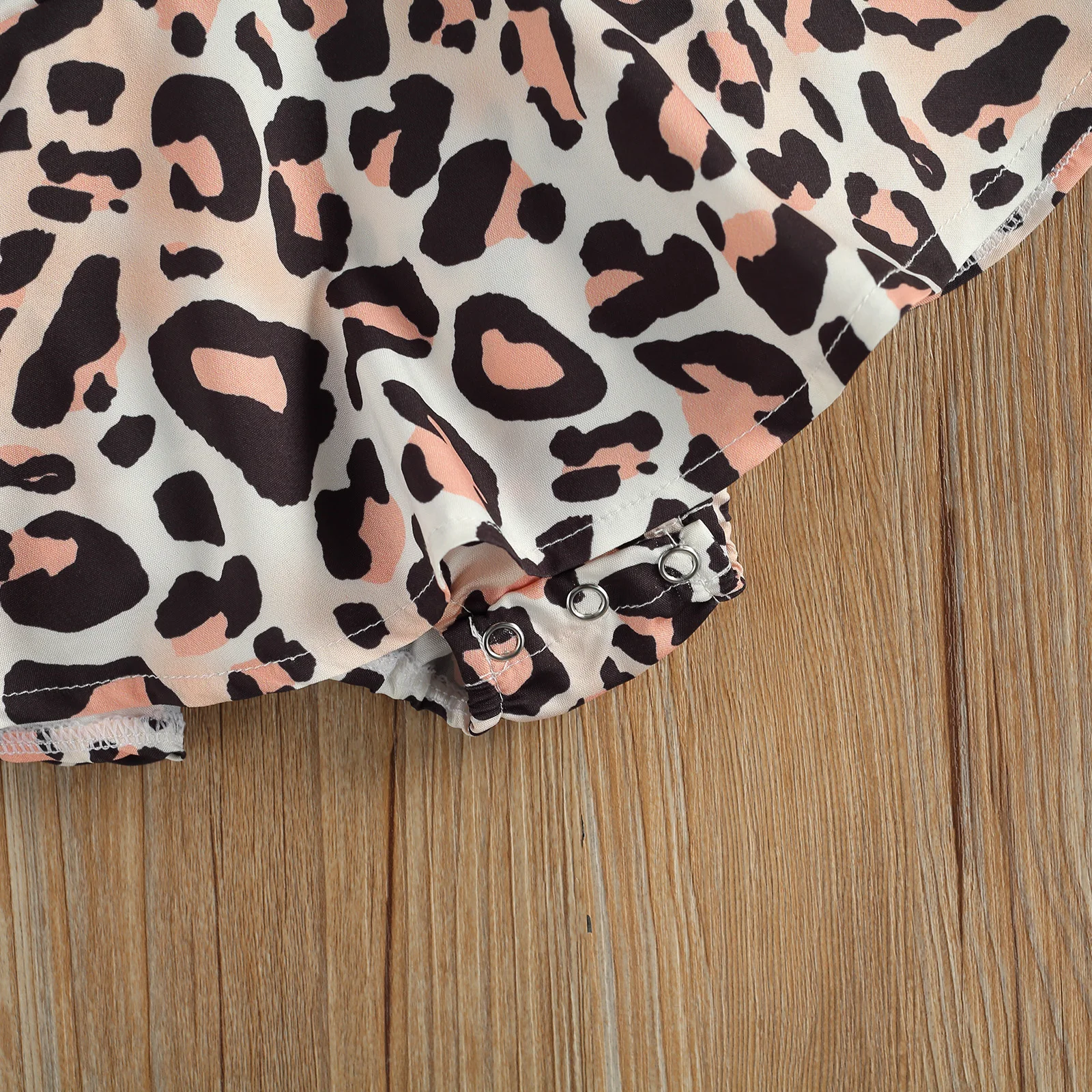 0-24M Newborn Baby Girls Romper Dress Rainbow/Flowers/Leopard Print Ruffles Sleeve Backless Jumpsuits
0-24M Newborn Baby Girls Romper Dress Rainbow/Flowers/Leopard Print Ruffles Sleeve Backless Jumpsuits