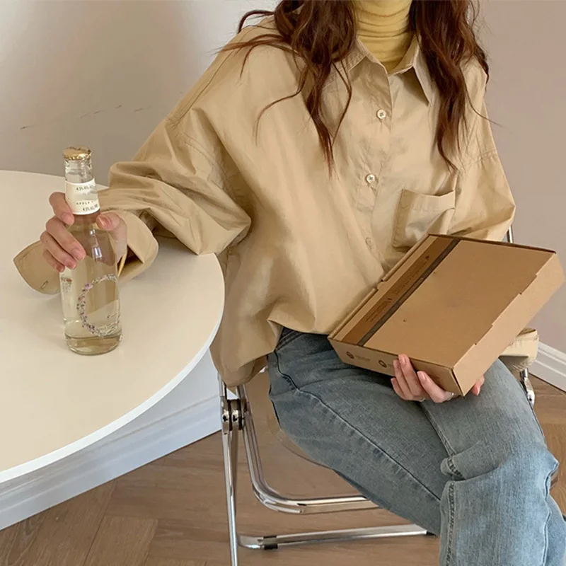 Spring Long Sleeve Loose Casual Women's Shirts Single Breasted Turn-down Collar Solid Female Shirt 2021 Autumn Korean Lady Tops 
Spring Long Sleeve Loose Casual Women's Shirts Single Breasted Turn-down Collar Solid Female Shirt 2021 Autumn Korean Lady Tops