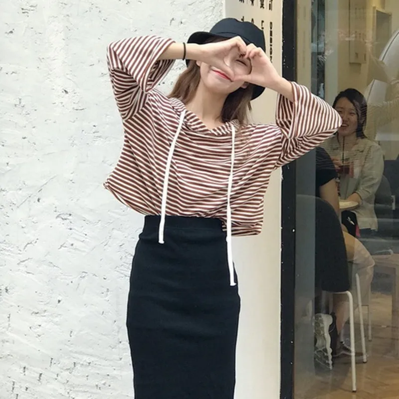 Women 2019 Korean Loose Striped Hoodies Pullovers Tops sudadera Autumn Long-sleeved Hooded Sweatshirt
Women 2019 Korean Loose Striped Hoodies Pullovers Tops sudadera Autumn Long-sleeved Hooded Sweatshirt