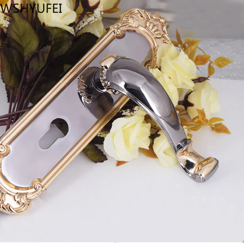 European Style Mute Room Door Lock Handle Fashion Interior Door Knobs Lock Luxurious Anti-Theft Gate Lock Furniture Hardware
European Style Mute Room Door Lock Handle Fashion Interior Door Knobs Lock Luxurious Anti-Theft Gate Lock Furniture Hardware