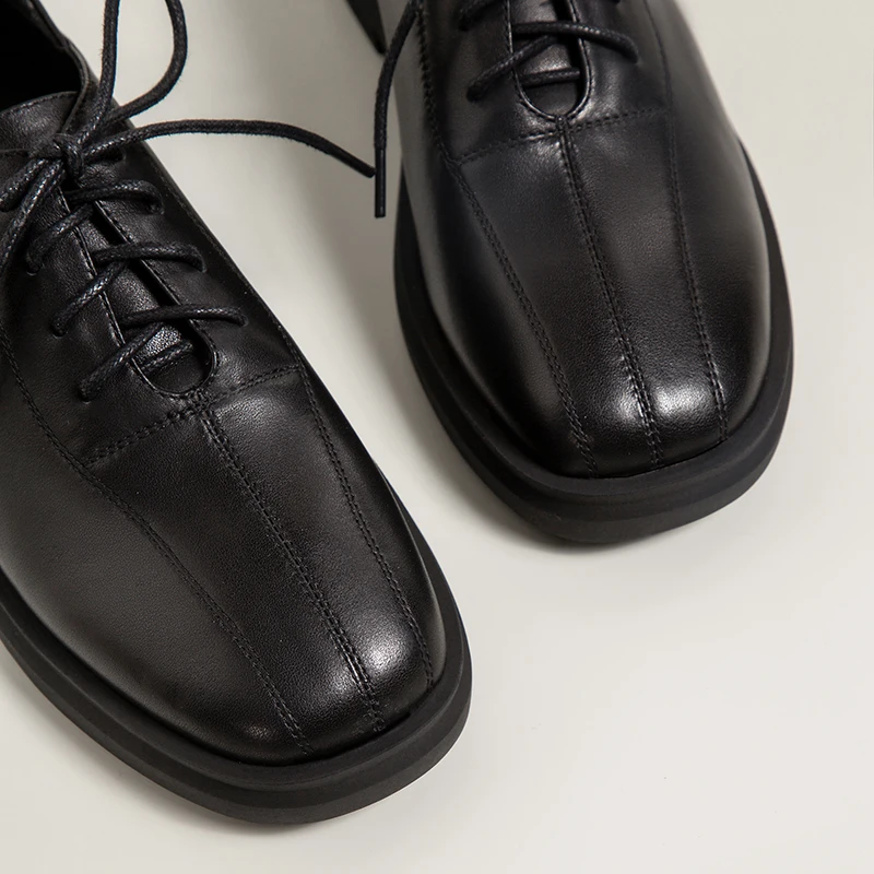 2021Spring Leather Women Shoes Fashion Platform Flat Shoes Round Toe Lace Up Off White Black Casual Shoes Female
2021Spring Leather Women Shoes Fashion Platform Flat Shoes Round Toe Lace Up Off White Black Casual Shoes Female