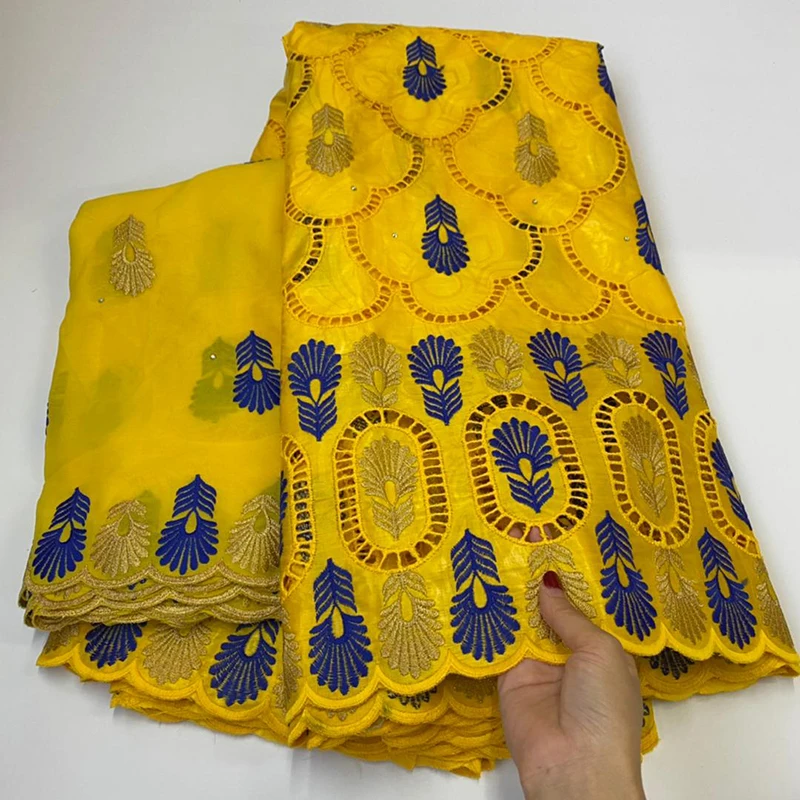 Hot Sale African Cotton Bazin Lace Fabric 2021 High Quality Basin Riche Brocade Nigerian Embroidery Brode Wedding Party
Hot Sale African Cotton Bazin Lace Fabric 2021 High Quality Basin Riche Brocade Nigerian Embroidery Brode Wedding Party