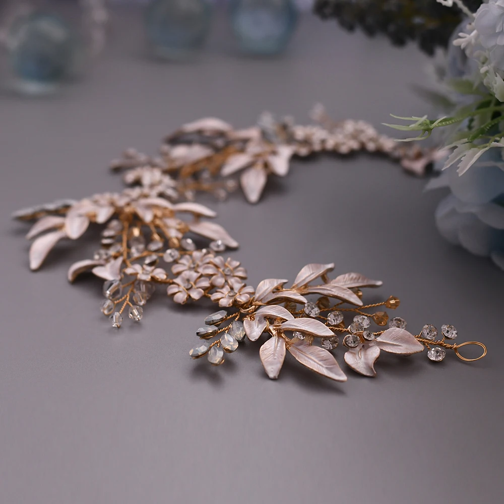 TRiXY H278 Wedding Headpieces for Women Vintage Bridal Hair Clips Alloy Leaf Hair Vine for Wedding Rhinestone Bride Hair Jewelry
TRiXY H278 Wedding Headpieces for Women Vintage Bridal Hair Clips Alloy Leaf Hair Vine for Wedding Rhinestone Bride Hair Jewelry