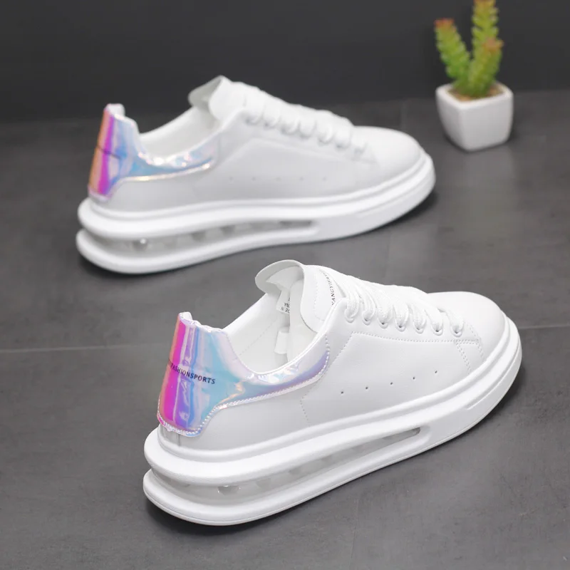 Xiaobai shoes women's 2021 spring new breathable sports and leisure shoes women's air cushion thick sole inner heightening pair
Xiaobai shoes women's 2021 spring new breathable sports and leisure shoes women's air cushion thick sole inner heightening pair