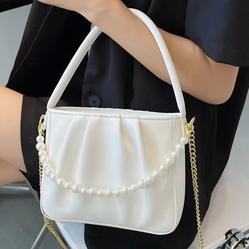 Pearl Tote Bags for Women Luxury Soft Leather Shoulder Handbags Metal Chain Top Handle Crossbody Bag Ladys Pleated Messenger Bag
Pearl Tote Bags for Women Luxury Soft Leather Shoulder Handbags Metal Chain Top Handle Crossbody Bag Ladys Pleated Messenger Bag