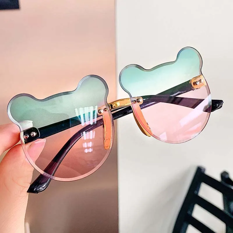New Kids Sunglasses Girls Boys Eyeglasses Personalized Cool UV Protection Baby Lovely Fashion Eyewear Oculos De Sol Infantil
New Kids Sunglasses Girls Boys Eyeglasses Personalized Cool UV Protection Baby Lovely Fashion Eyewear Oculos De Sol Infantil