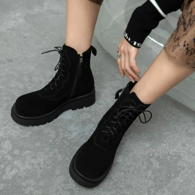 KemeKiss Real Leather Women Ankle Boots Round Toe Cross Strap Side Zipper Shoes Flats Winter Boots Women Party Footwear 34-39
KemeKiss Real Leather Women Ankle Boots Round Toe Cross Strap Side Zipper Shoes Flats Winter Boots Women Party Footwear 34-39