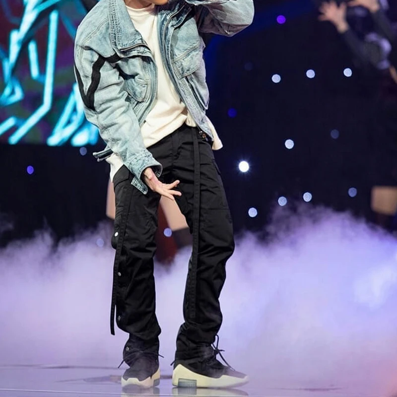 2021SS Latest TOP High Street japan Hip-hop Men style Men Side Snap Zipper Cargo Pants Leisure Trousers 1:1 Waistband Streetwear
2021SS Latest TOP High Street japan Hip-hop Men style Men Side Snap Zipper Cargo Pants Leisure Trousers 1:1 Waistband Streetwear