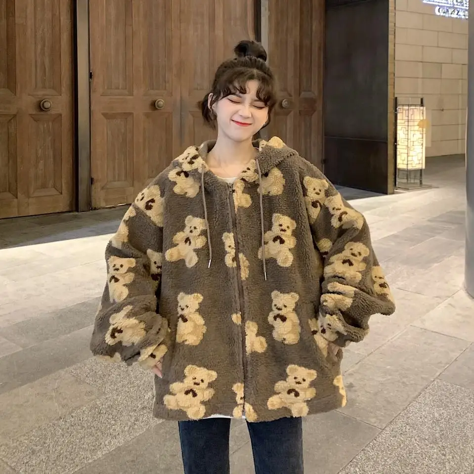 Cute Bear Women Hoodie Wool Coat 2020 Winter Loose Hoodies Sweatshirts Streetwear Thick Lamb Zipper Oversized Outwear
Cute Bear Women Hoodie Wool Coat 2020 Winter Loose Hoodies Sweatshirts Streetwear Thick Lamb Zipper Oversized Outwear