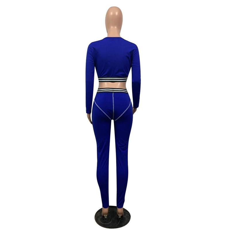 ZOOEFFBB Two Piece Joggers Women Set Sweatsuit Long Sleeve Crop Top and Sweatpants Outfits Fall Clothes Matching Sets Tracksuit
ZOOEFFBB Two Piece Joggers Women Set Sweatsuit Long Sleeve Crop Top and Sweatpants Outfits Fall Clothes Matching Sets Tracksuit