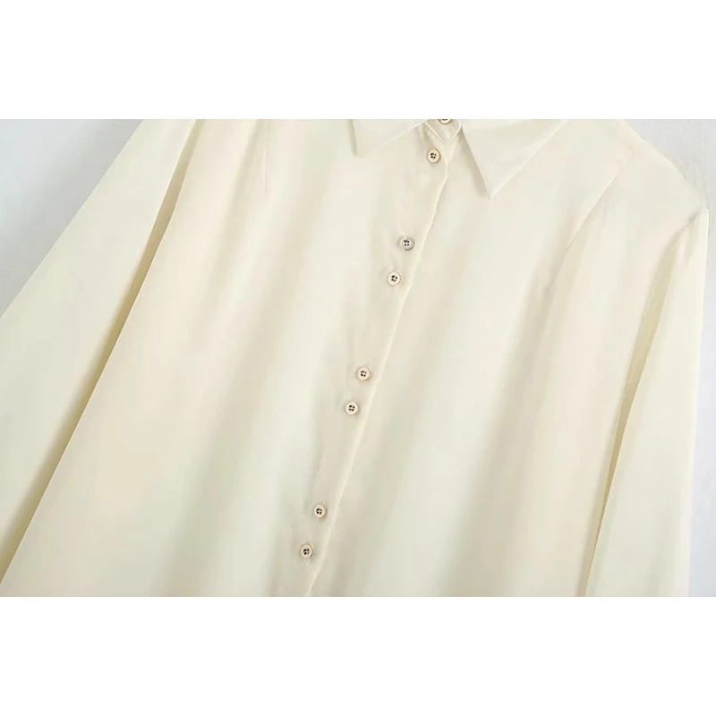 Women Blouse Oversized Buttoned Long Cuffed Sleeves Collared Blouse Tops 2020 New Elegant Female Shirts Femme Mujer blusas
Women Blouse Oversized Buttoned Long Cuffed Sleeves Collared Blouse Tops 2020 New Elegant Female Shirts Femme Mujer blusas