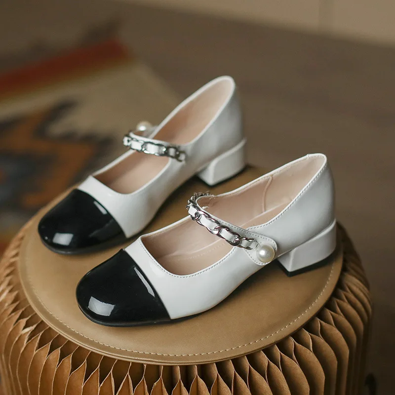 Туфли женские кожаные на толстом каблуке, маленький размер, универсальная Всесезонная обувь в стиле принцессы, ретро, французские туфли на ...
Туфли женские кожаные на толстом каблуке, маленький размер, универсальная Всесезонная обувь в стиле принцессы, ретро, французские туфли на ...