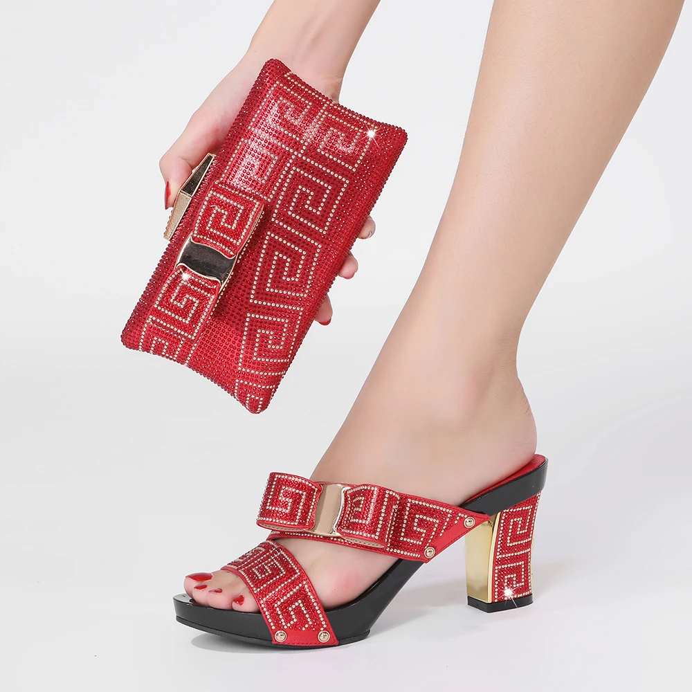The latest design in Italy, the latest summer of 2021 in Africa, noble and elegant ladies tow female red shoes and bags
The latest design in Italy, the latest summer of 2021 in Africa, noble and elegant ladies tow female red shoes and bags