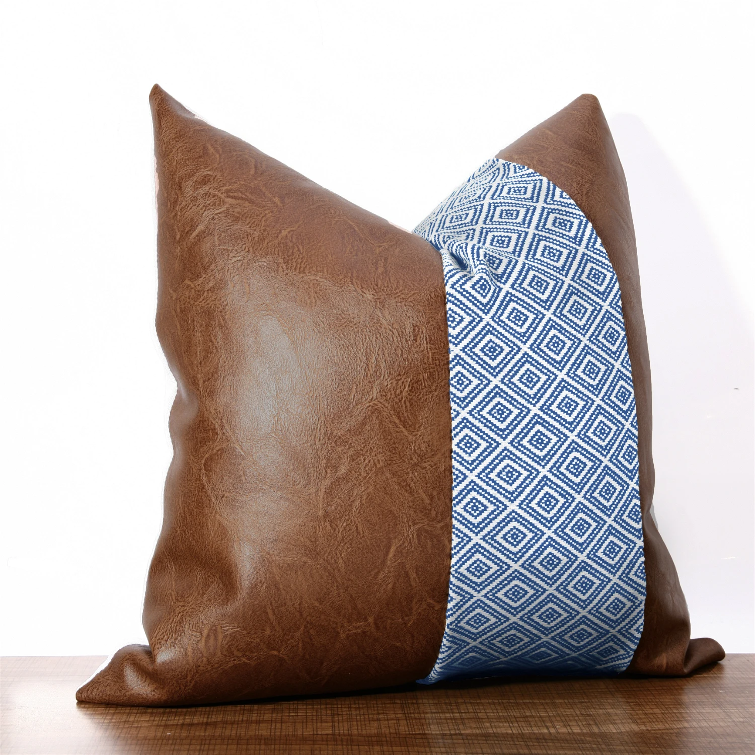 Argyle Faux Leather PU Cotton Decorative Throw Pillow Covers for Couch Bed Sofa Modern Home Decor Living Room Cushion Cases
Argyle Faux Leather PU Cotton Decorative Throw Pillow Covers for Couch Bed Sofa Modern Home Decor Living Room Cushion Cases