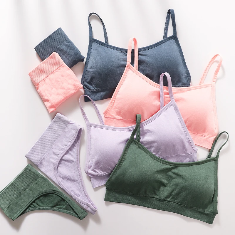Women Bra And Panties Set Backless Lingerie Set Wireless Brassiere Seamless Underwear Thong Female Sexy Bra Fitness Crop Top 
Women Bra And Panties Set Backless Lingerie Set Wireless Brassiere Seamless Underwear Thong Female Sexy Bra Fitness Crop Top