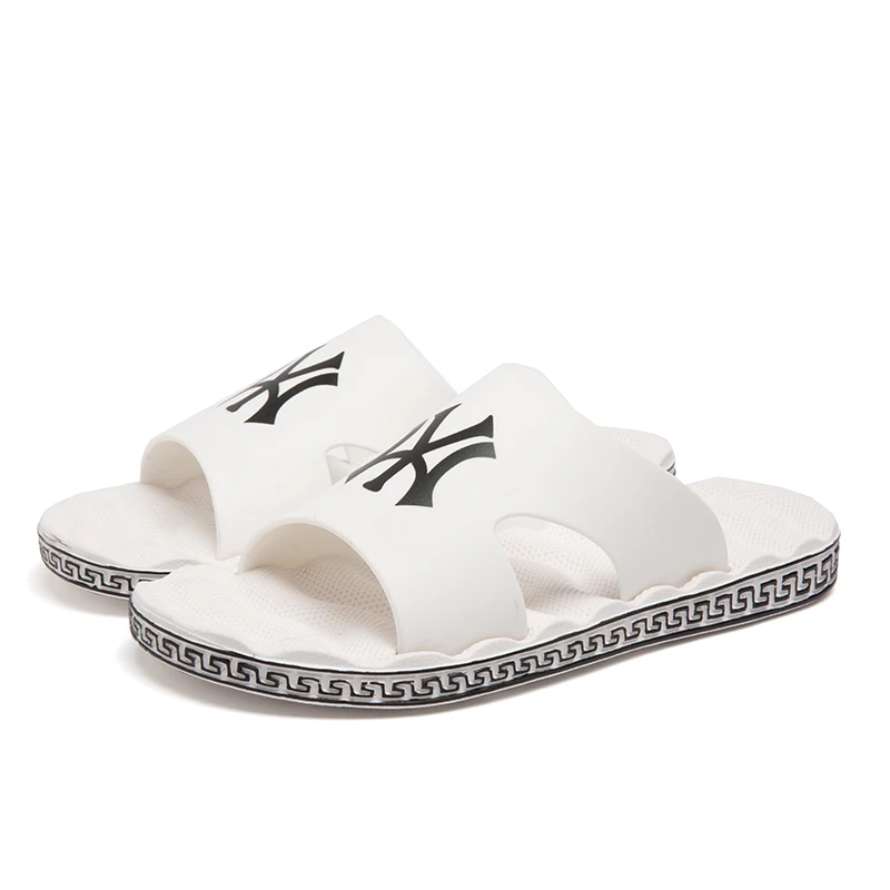 summer new style one-word slippers home beach shoes men slippers light wear-resistant slip-resistant comfortable2021
summer new style one-word slippers home beach shoes men slippers light wear-resistant slip-resistant comfortable2021