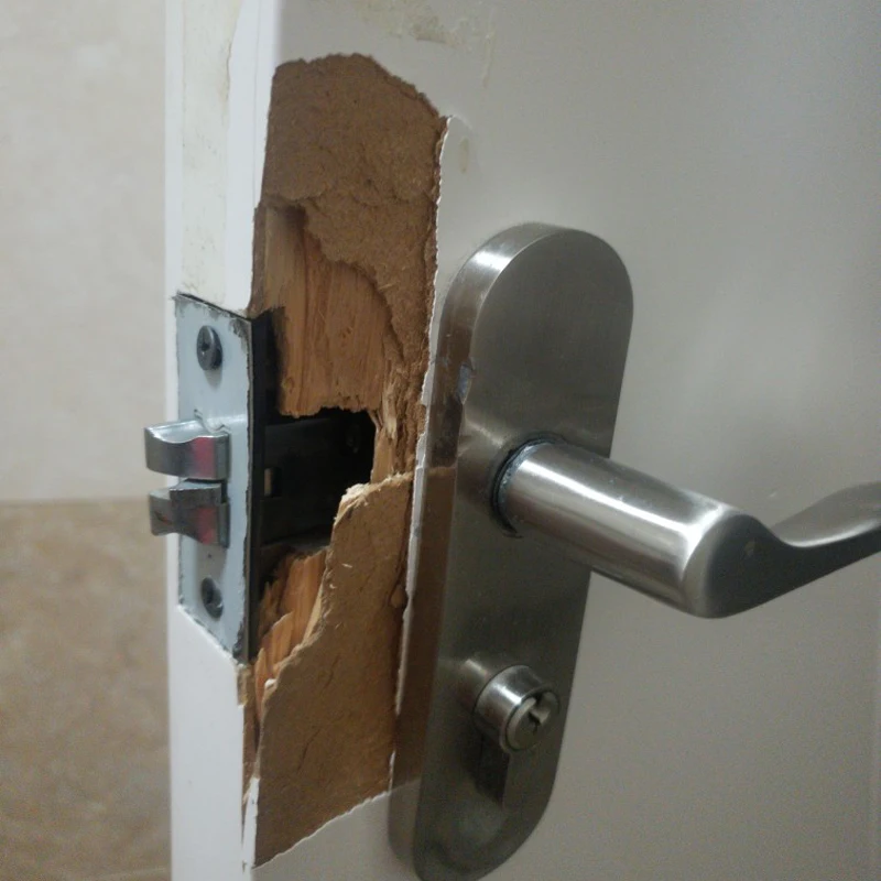 Door Frame Keyhole Repair Cream Wooden Broken Screw Hole Paint Furniture Missing Corner Wood Filling
Door Frame Keyhole Repair Cream Wooden Broken Screw Hole Paint Furniture Missing Corner Wood Filling